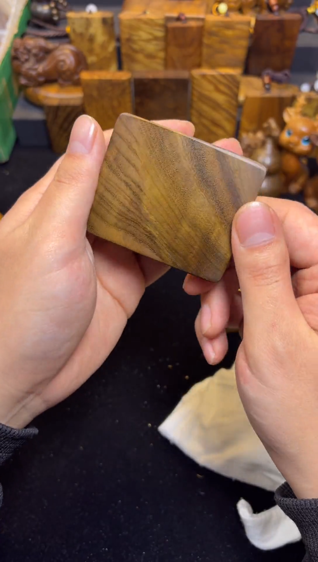 【闪购商品】楠木（金丝楠）手串/手链无事牌130