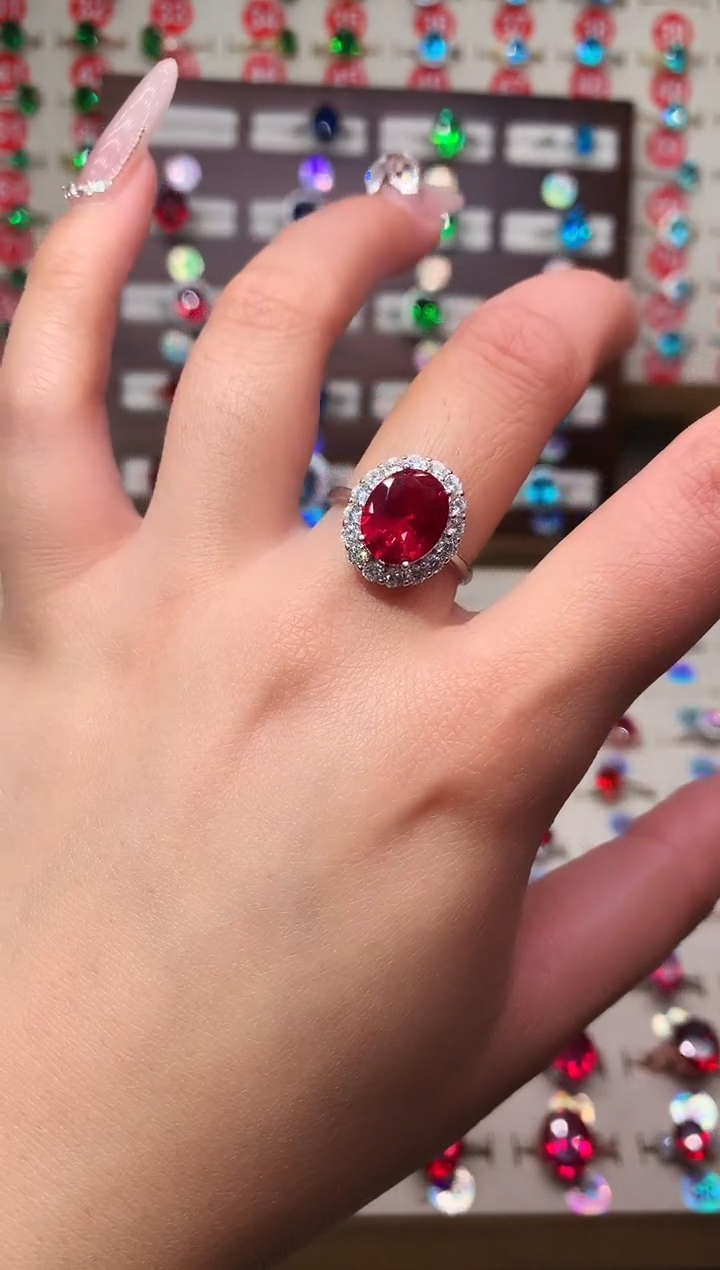 无925银典藏 轻奢 鸽血红红色系9*11戴妃银托戒指