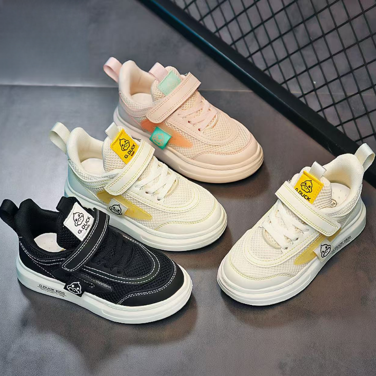 7009运动童鞋秋季新款双网皮面休闲软底