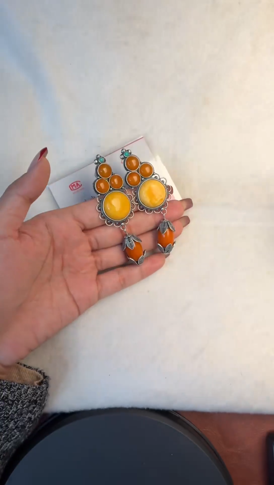 蜜蜡银S925镶嵌耳坠噶玛珠宝蜜蜡银S925