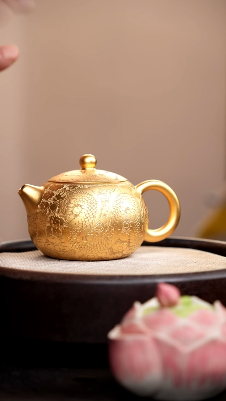 茶壶紫砂金色朱泥龙凤西施 