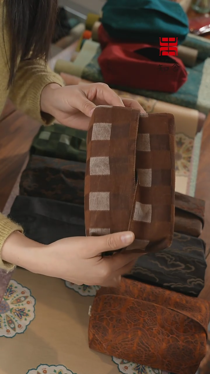 【闪购商品】纸巾盒············