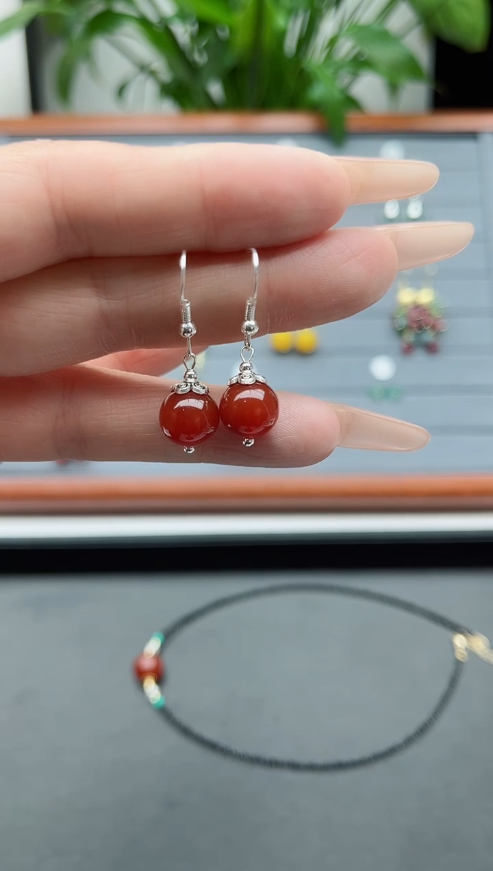 【闪购商品】南红玛瑙耳饰银S925镶嵌350