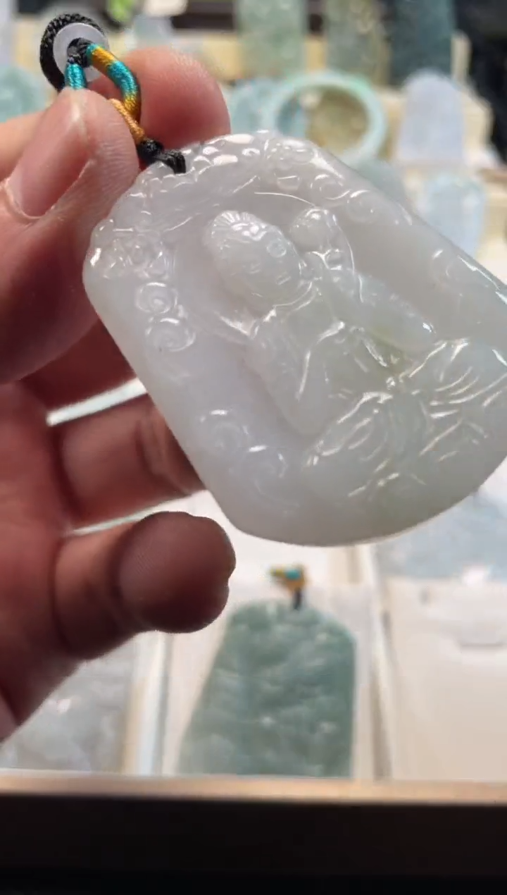 颈饰未镶嵌翡翠12/18/113