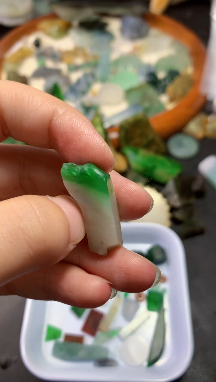 颈饰未镶嵌翡翠拙*012天然翡翠