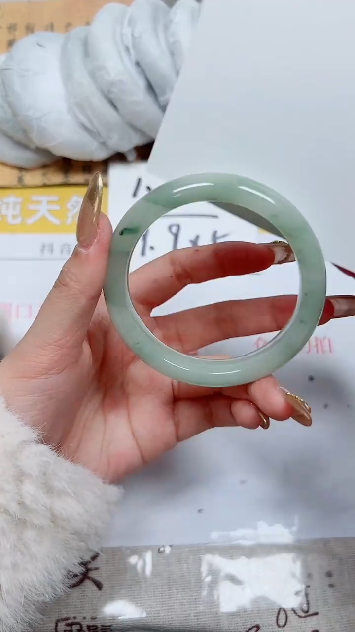 【闪购商品】石英质玉手镯未镶嵌K387-55