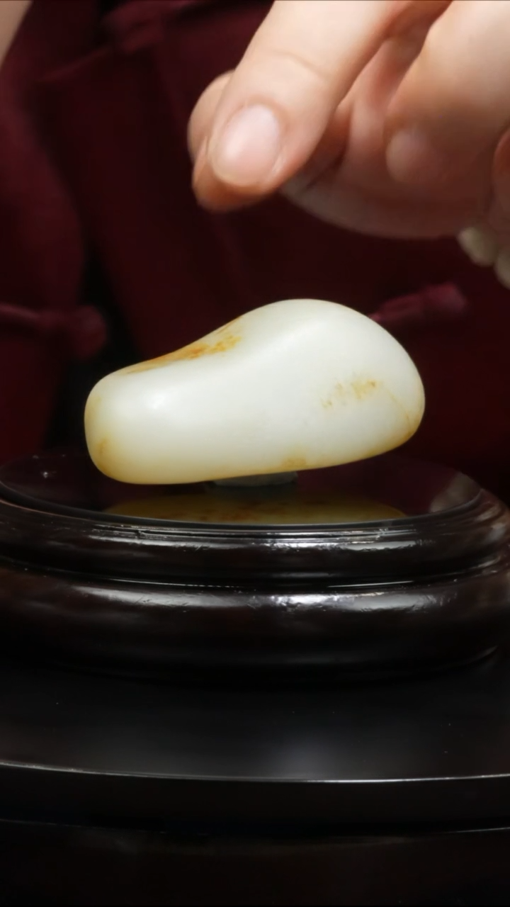 【闪购商品】和田玉吊坠(不含链)未镶嵌75.9克和田玉原石