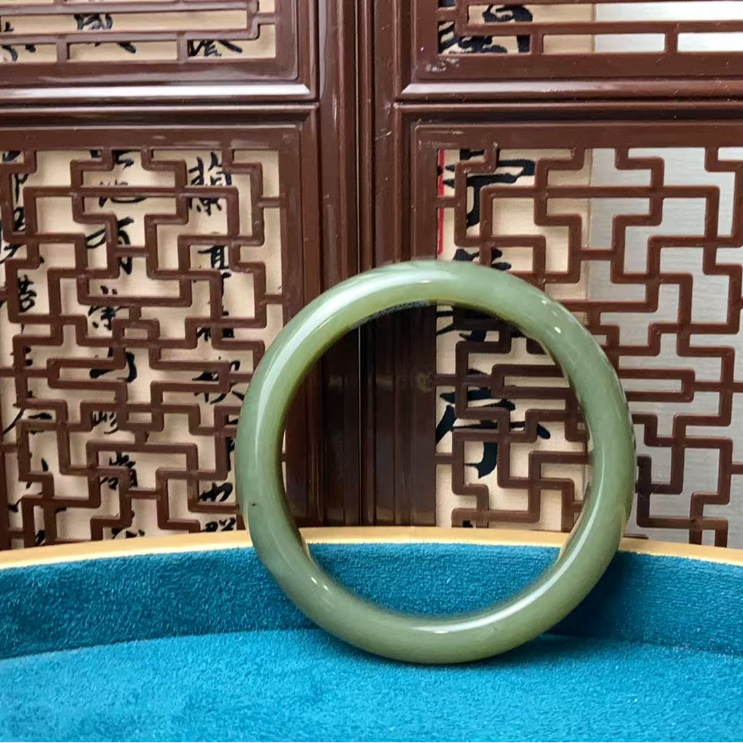 和田玉---手镯（58mm）