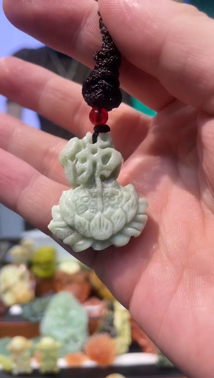 【闪购商品】岫玉吊坠未镶嵌·