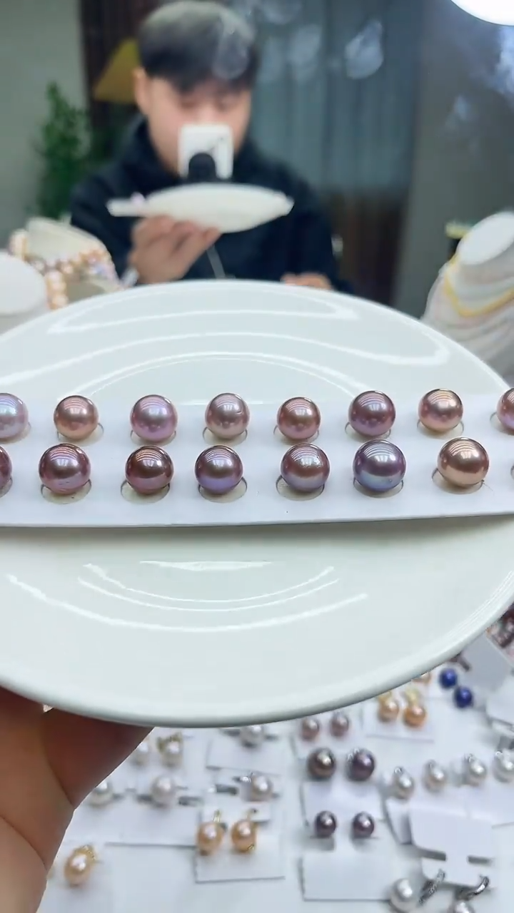 未镶嵌裸珠淡水珍珠紫色系12-13mm(多样性发一）