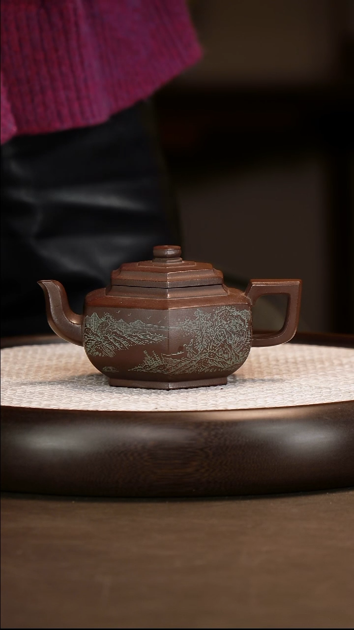 茶壶紫砂【邵德华】紫泥六方雪华   330CC
