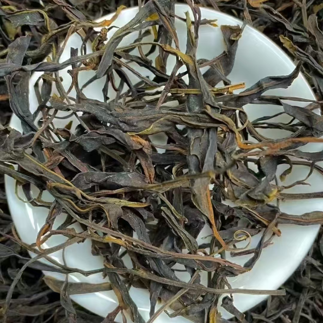 1039号-2025年白莺山荒野（春）普洱生茶散茶