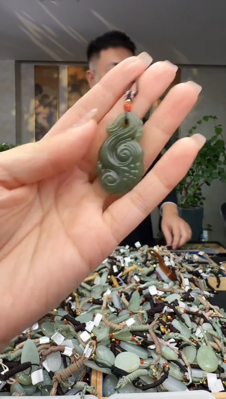 未镶嵌和田玉挂件拍一发一多样性发货
