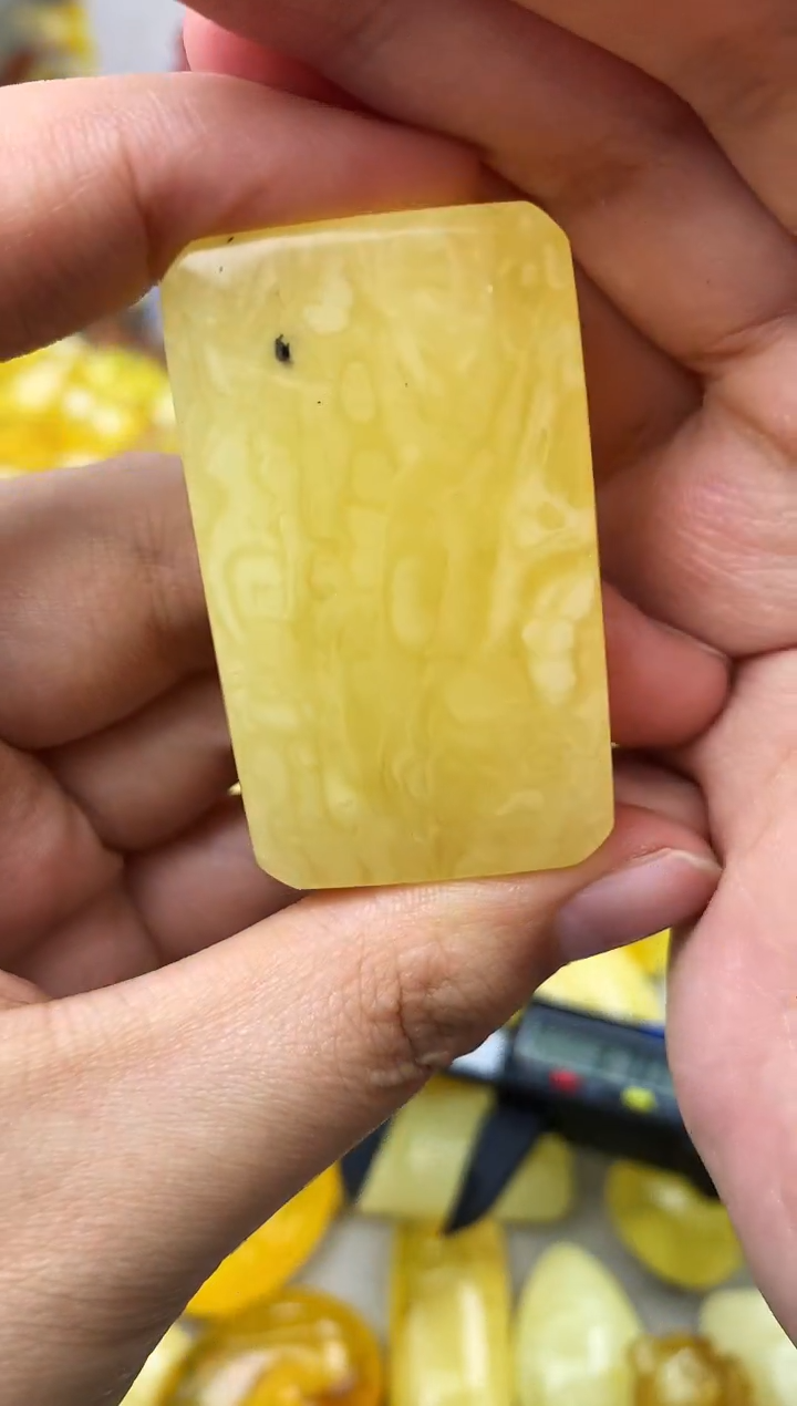 【闪购商品】琥珀珠宝奇石未镶嵌59