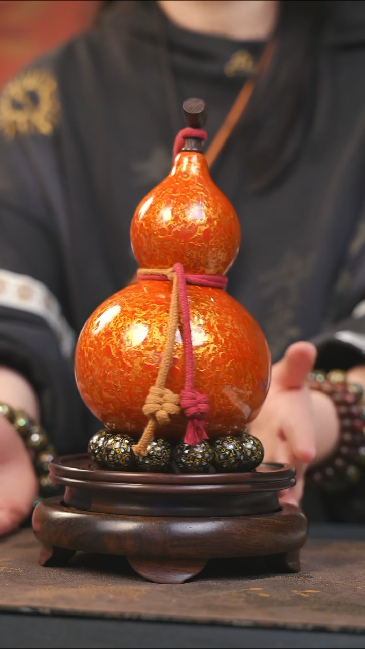 【闪购商品】YU205漆艺酒葫芦不包手串及旋转底座