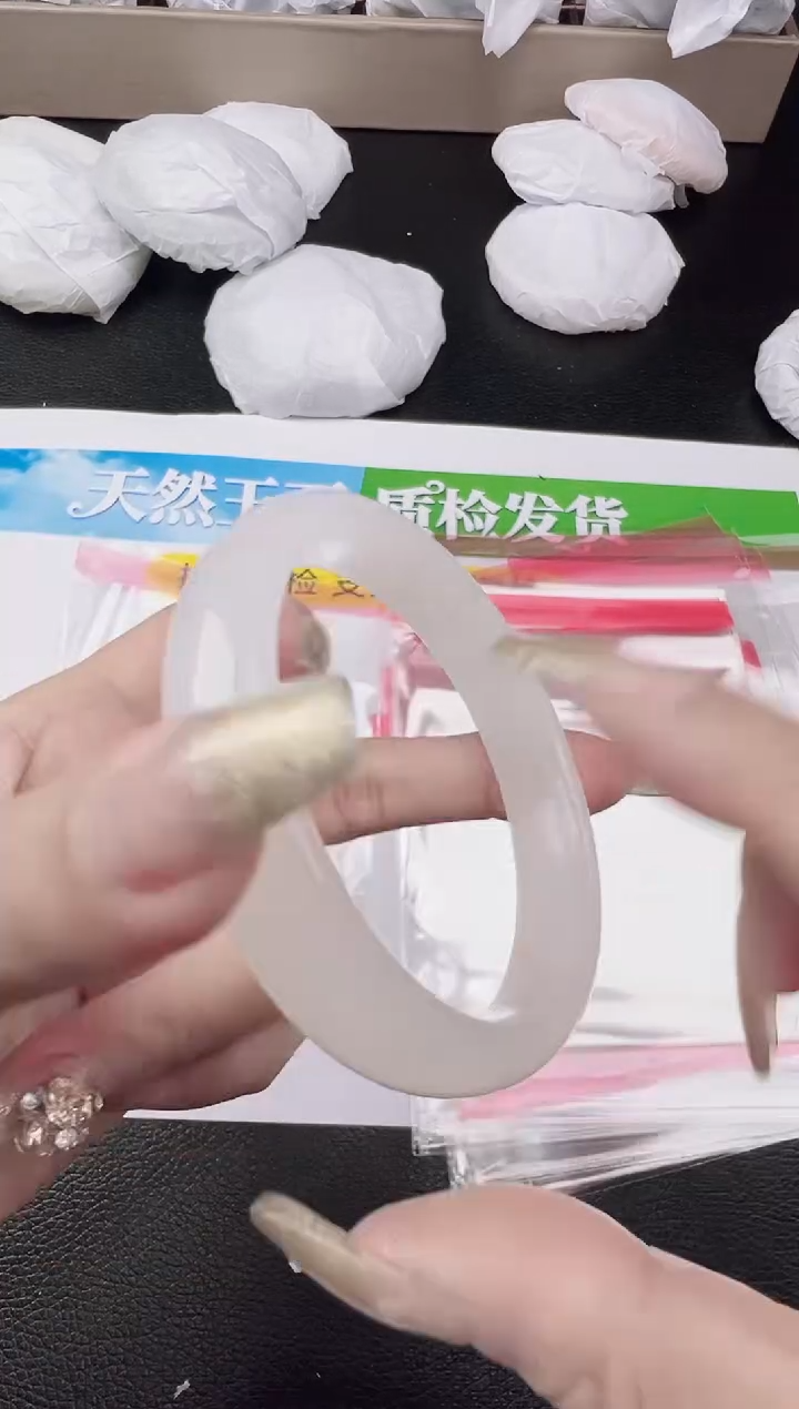 未镶嵌手镯石英质玉圈口 55 56