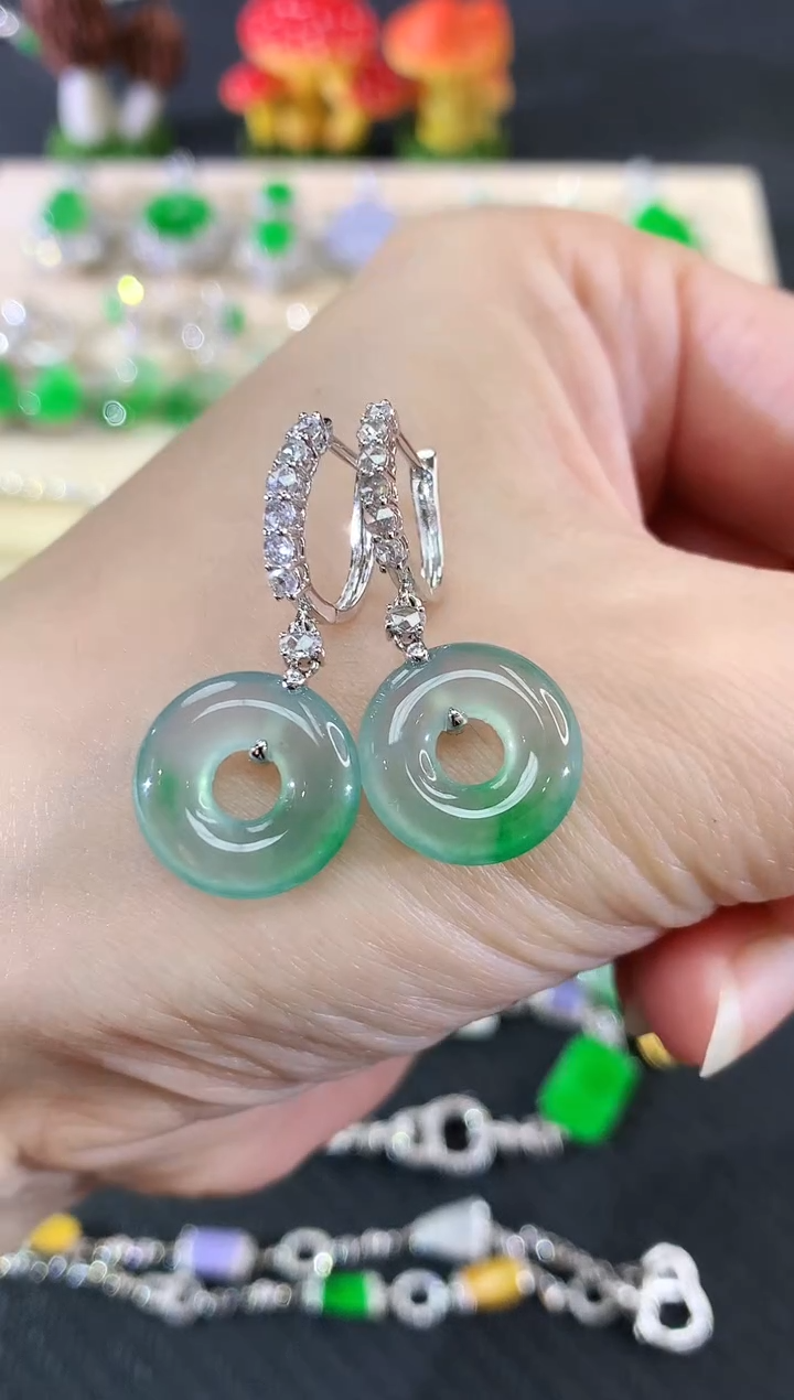 18K金镶嵌翡翠耳饰171|13800