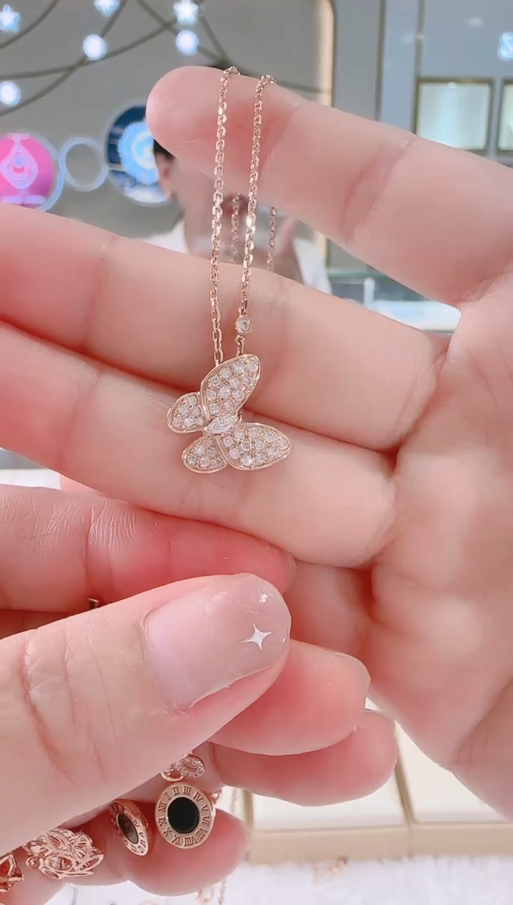 颈饰18K金镶嵌钻石套链