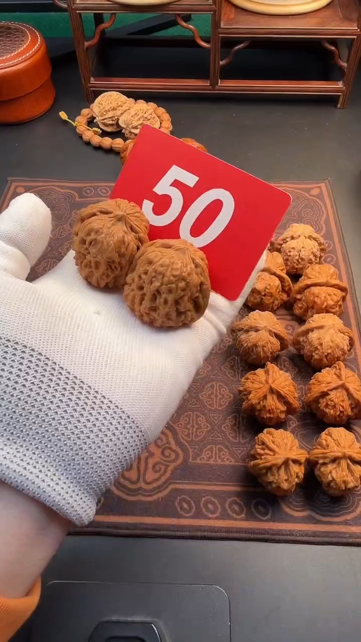 把件文玩核桃40门墩