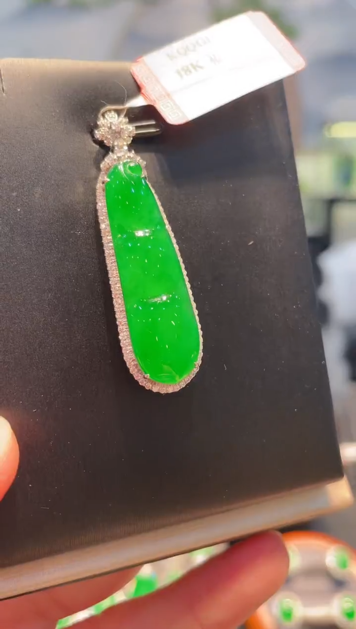 【闪购商品】翡翠颈饰18K金镶嵌A41天然A货翡翠