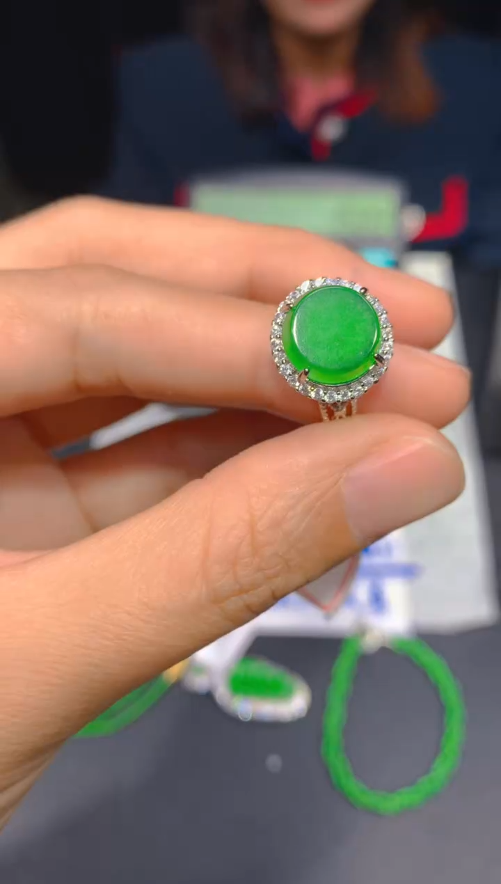 【闪购商品】定制翡翠未镶嵌213多样性发货（发其一）