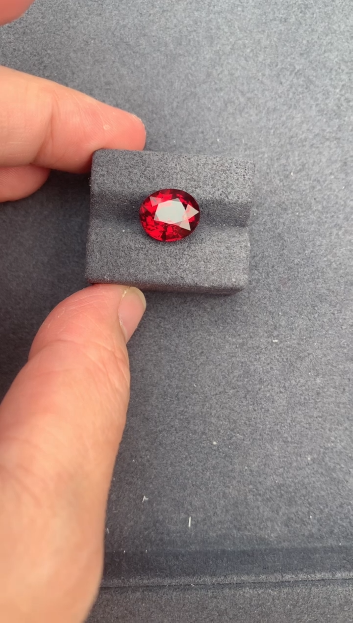 【闪购商品】碧玺裸石未镶嵌4ct 卢比莱碧玺