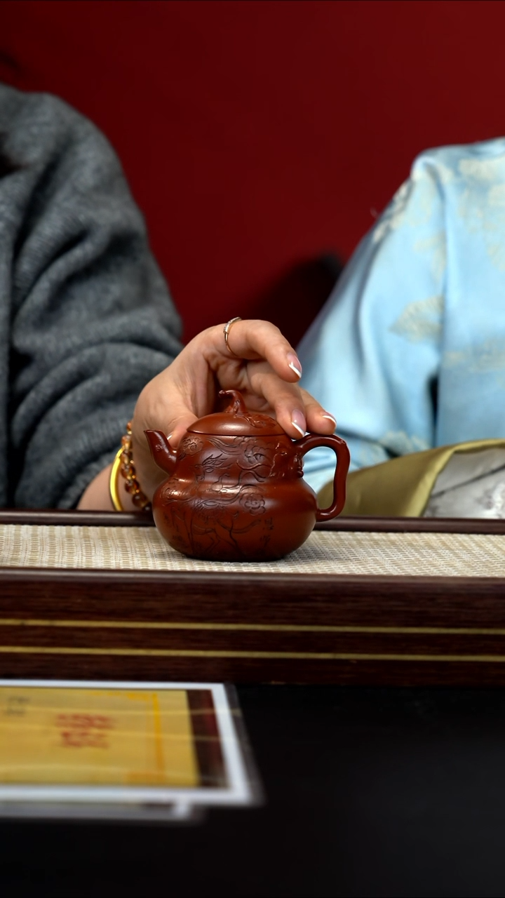 茶壶紫砂112 王洪君 景舟红泥  福禄 150cc+笔筒