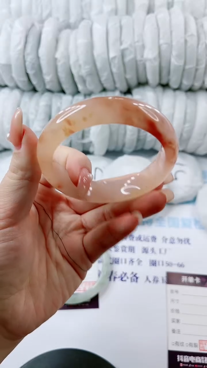 【闪购商品】石英质玉手镯未镶嵌0313707848-多样性发货