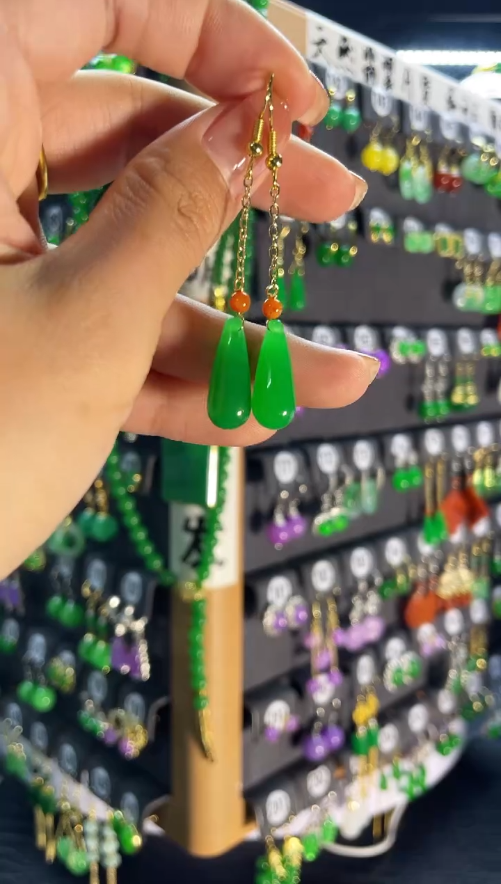 【闪购商品】翡翠耳饰银S925镶嵌424..