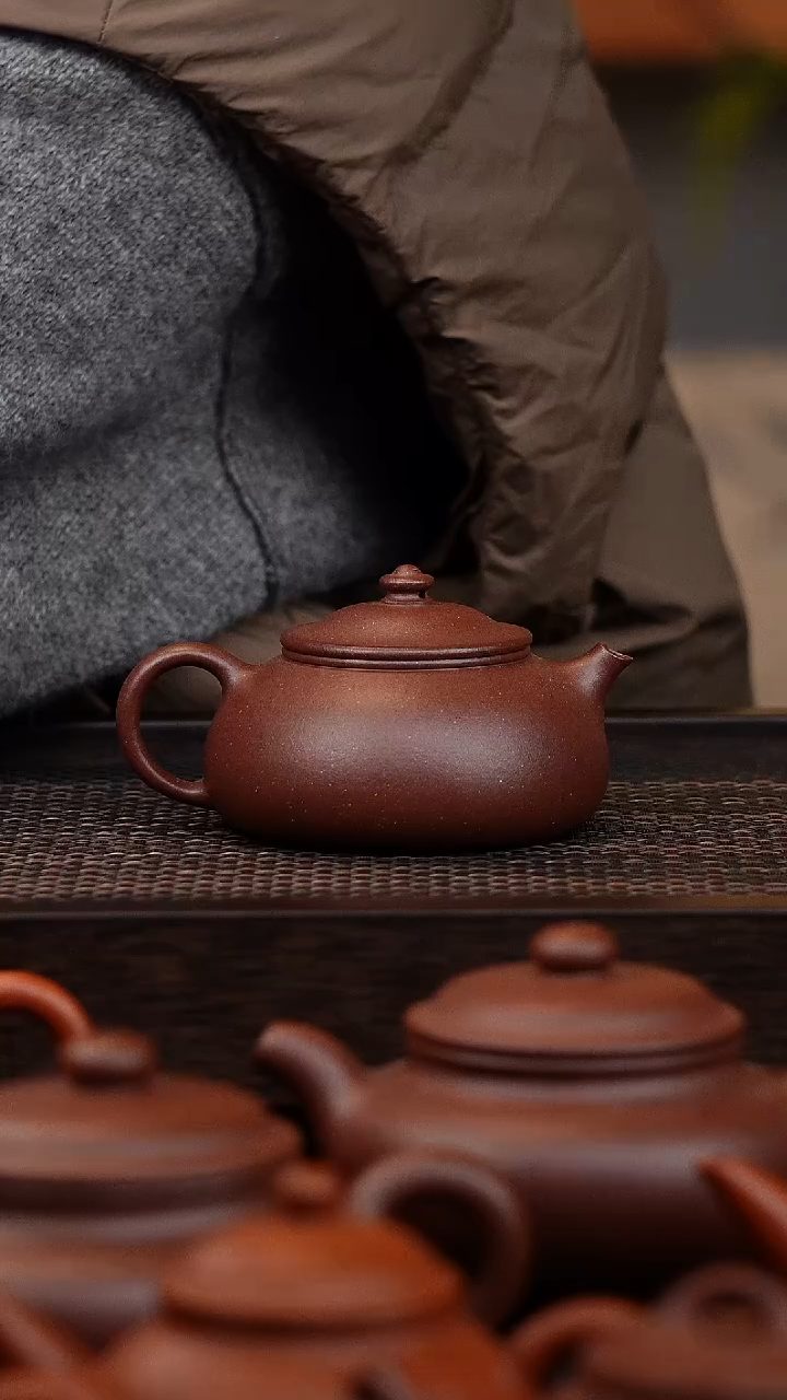 【闪购商品】紫砂茶壶寒江 160cc  平台底曹清