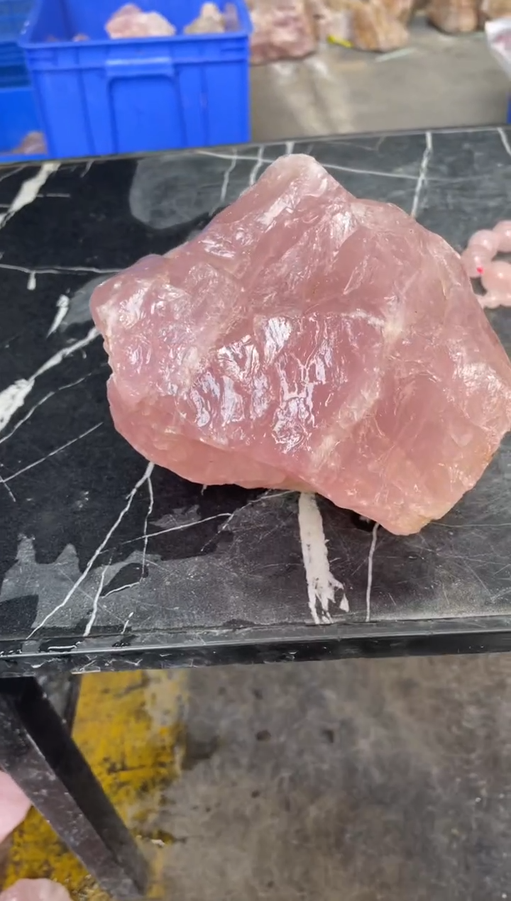 【闪购商品】芙蓉石原石未镶嵌天然粉水晶原石摆件拍2单99发1