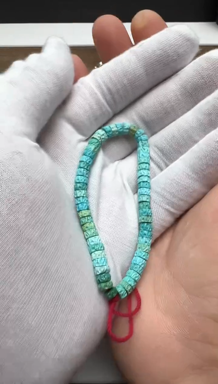 【闪购商品】绿松石手串一条未镶嵌直径5+