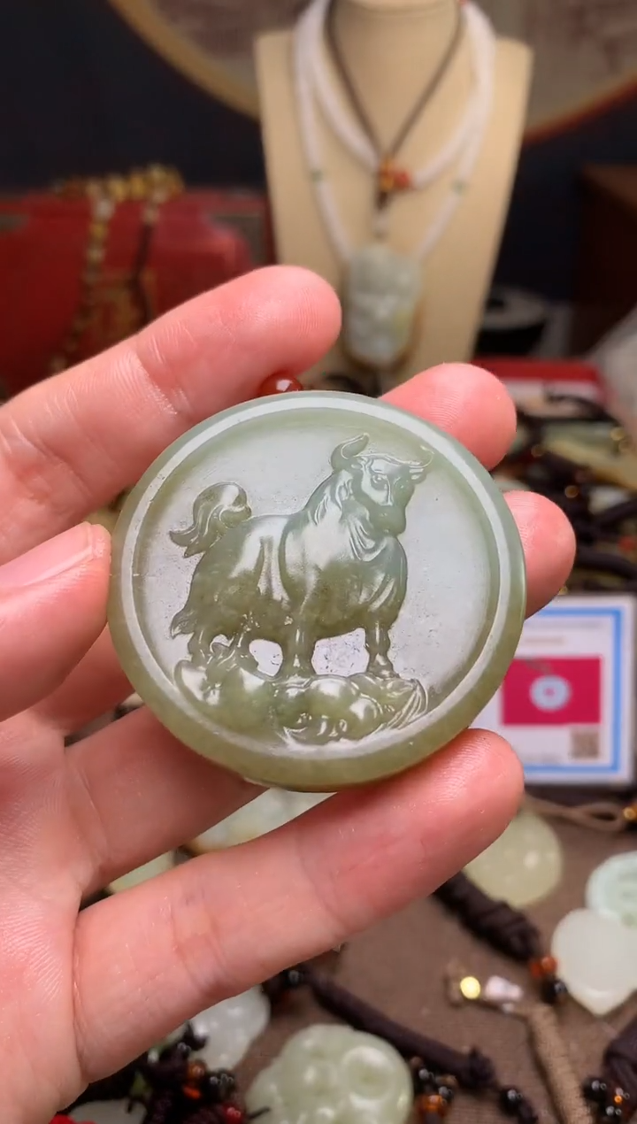 颈饰未镶嵌和田玉新疆料青海料清水和田玉吊坠