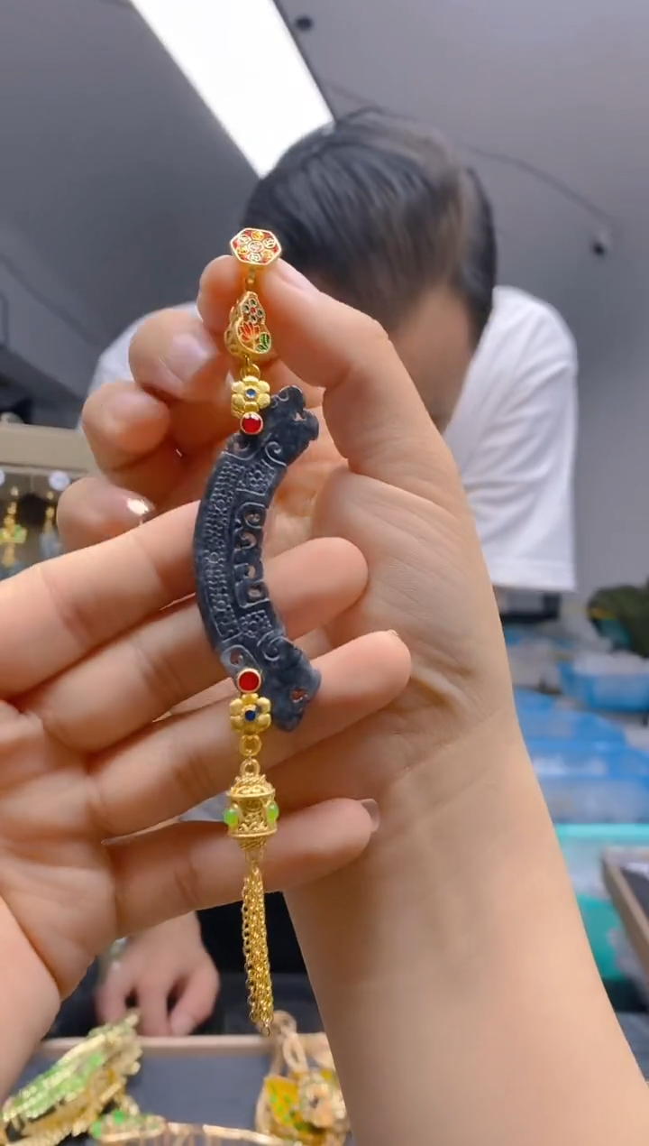 【闪购商品】翡翠耳饰合金239翡翠压襟