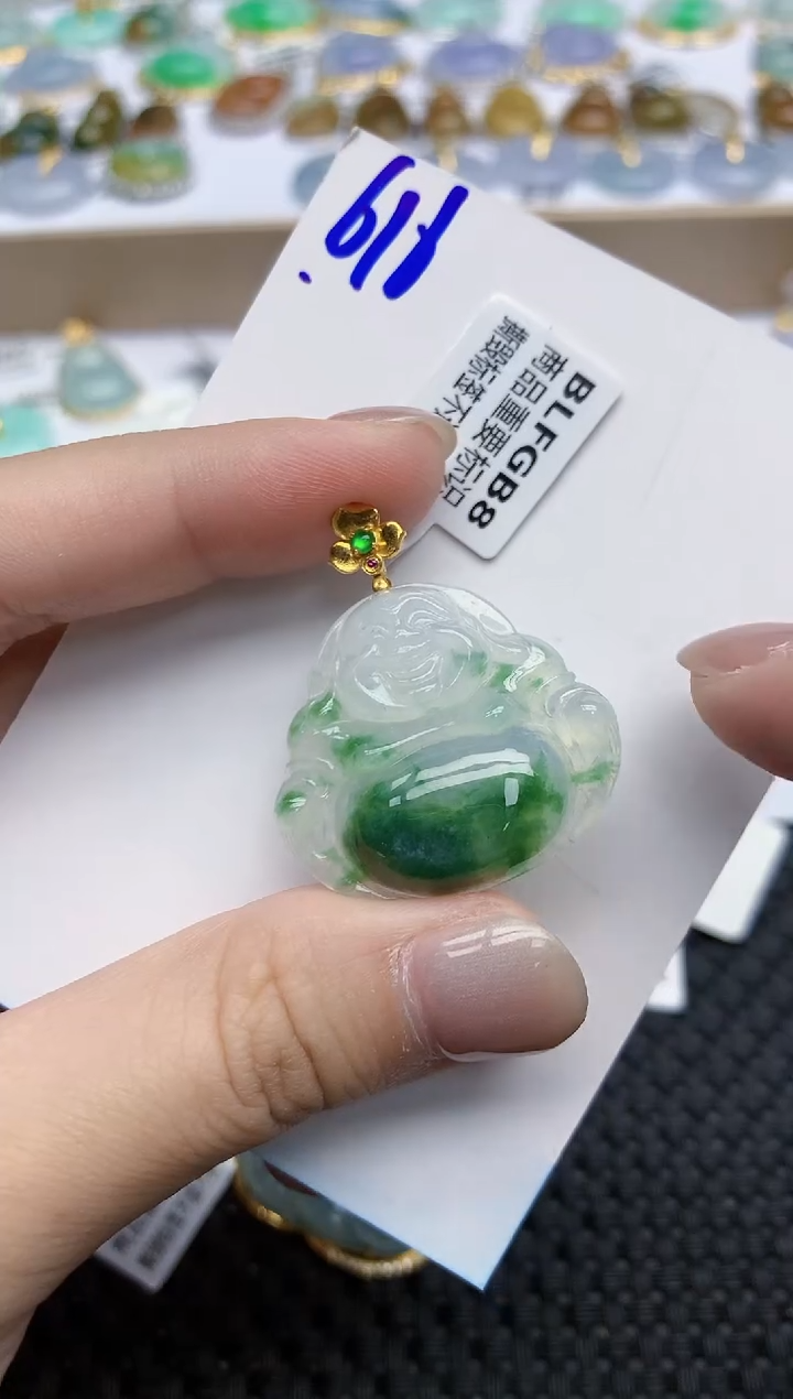 【闪购商品】翡翠颈饰18K金镶嵌天然翡翠A货