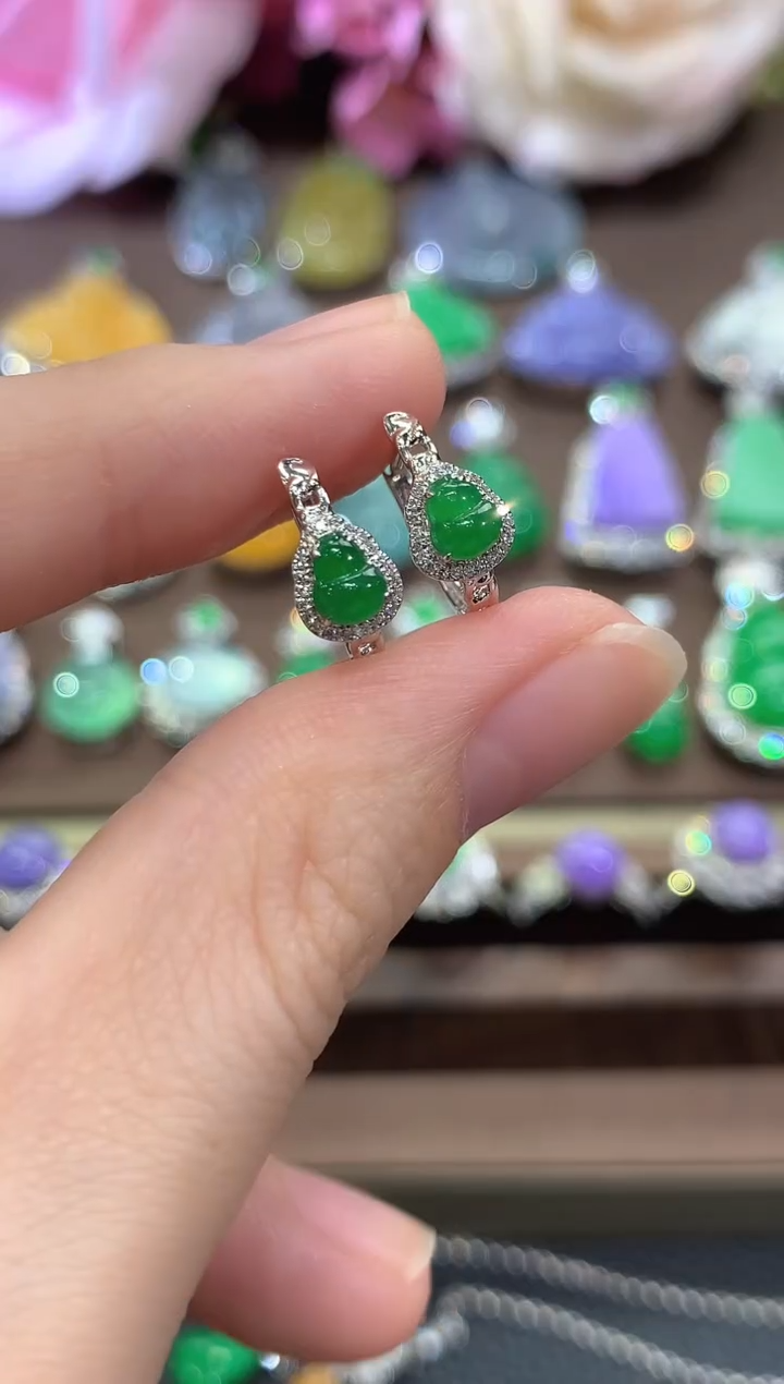 18K金镶嵌翡翠耳饰秋日珠宝W8