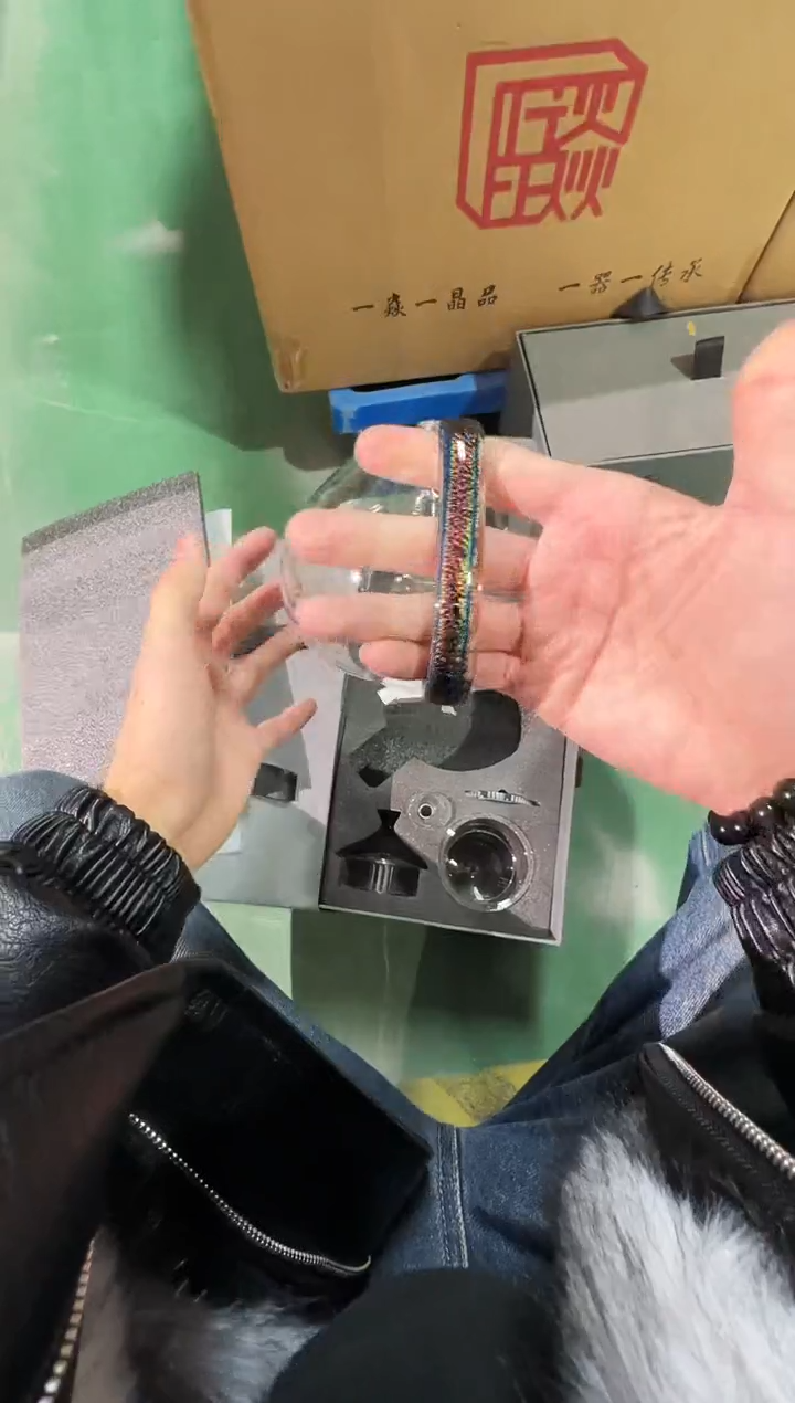 映圆壶 彩金把手  晶焱金标