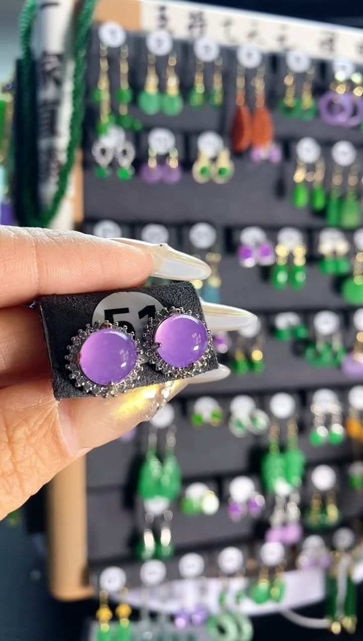 【闪购商品】翡翠耳饰银S925镶嵌51.....