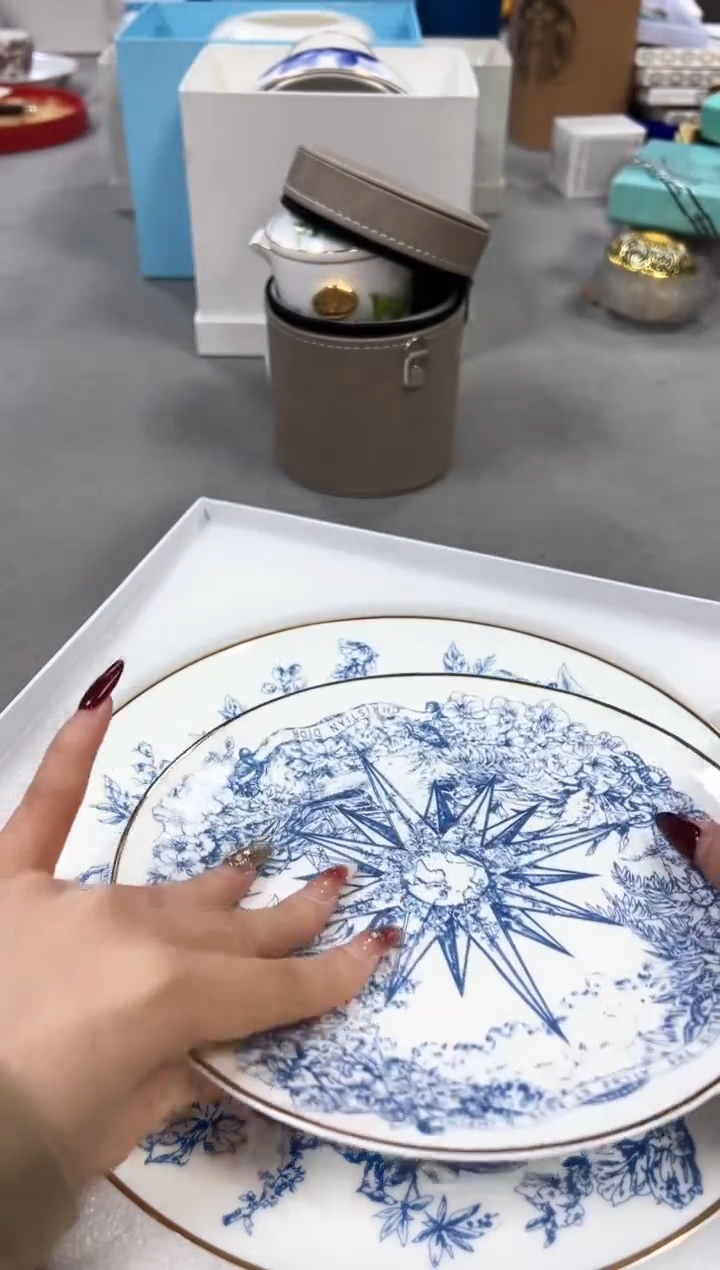 【闪购商品】瓷片新号起号不计成本，点菜放漏