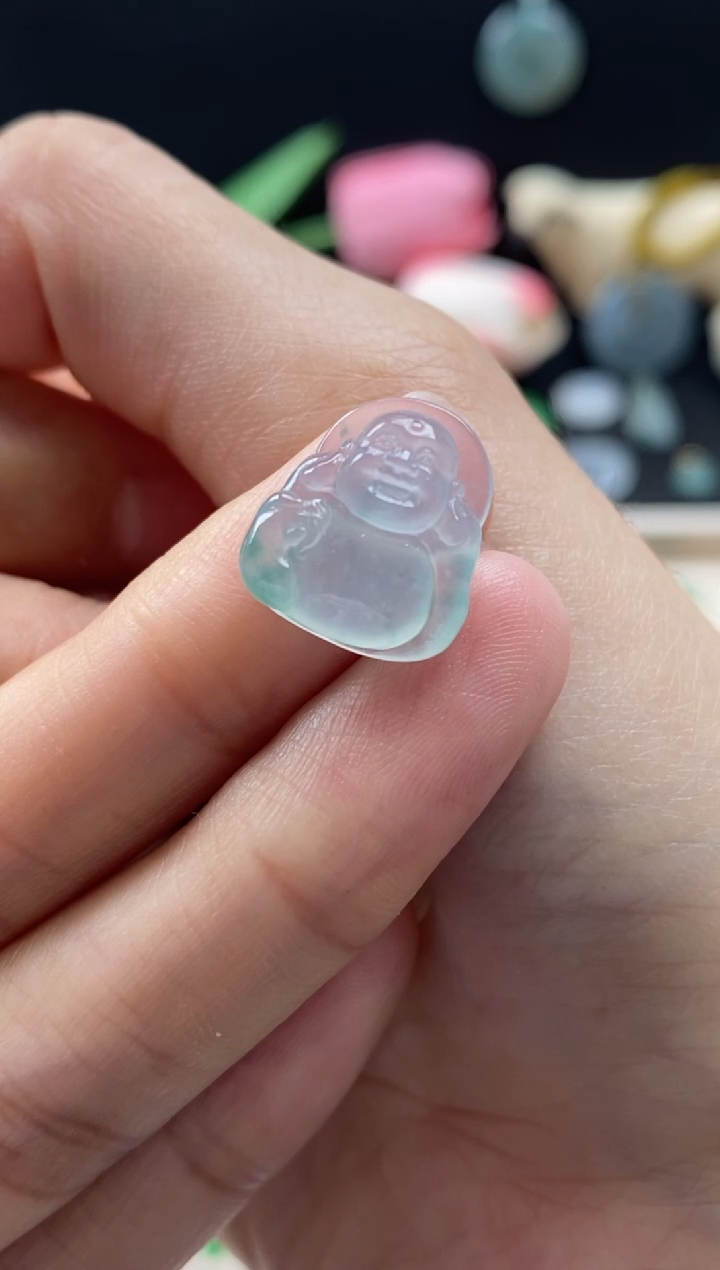 【闪购商品】翡翠颈饰未镶嵌翡翠冰飘花佛公