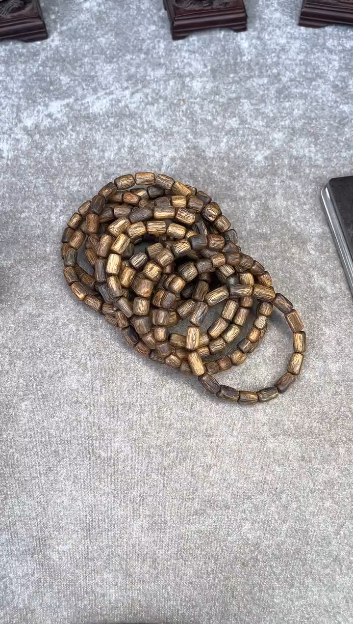 【闪购商品】沉香手串57号乌身圆叶多样性发货1条