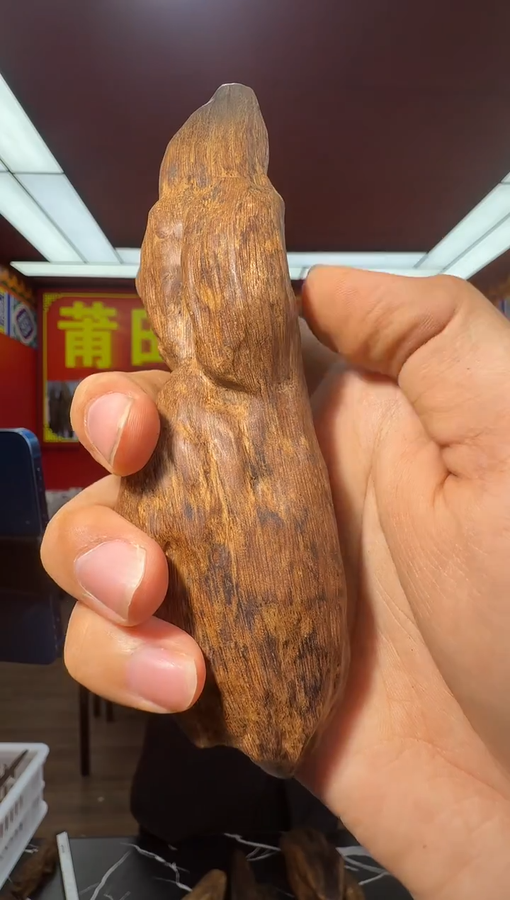 沉香手把件y104海南多样性发一