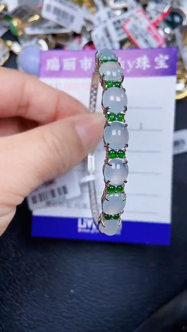 颈饰银S925镶嵌翡翠1938