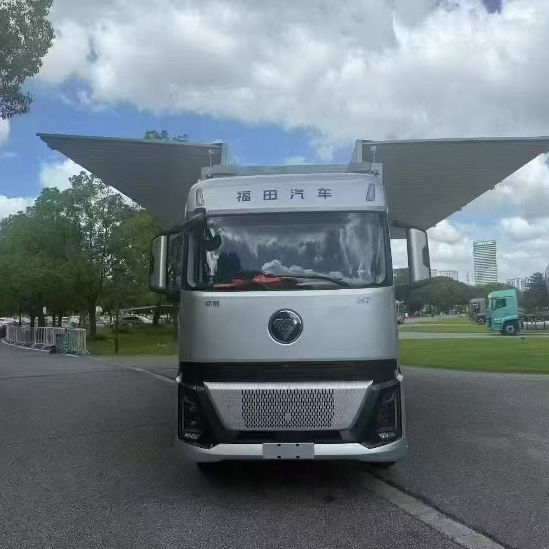 欧马可欧航飞翼丨五星体验货车专用24v锂电池强光边灯蓝鸟