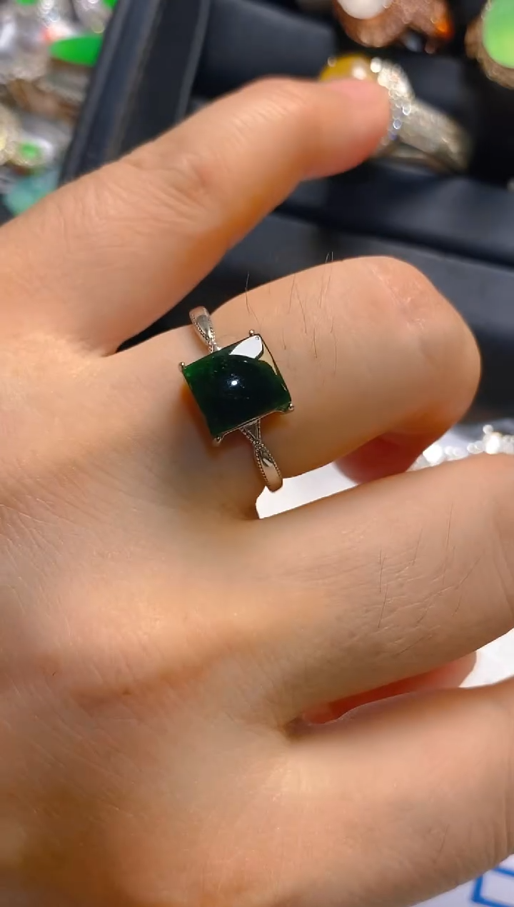 翡翠银S925镶嵌耳饰天然