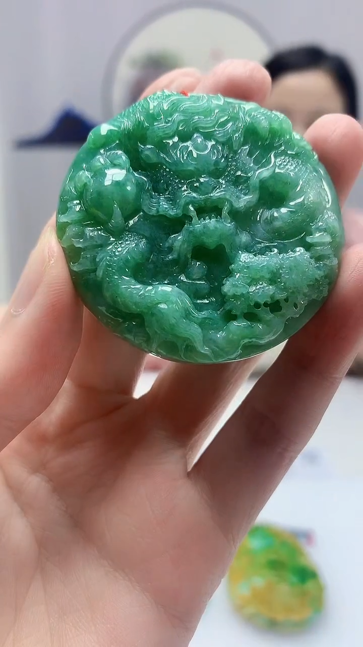 【闪购商品】定制翡翠未镶嵌4852zm-毛货赠珠链龙牌150