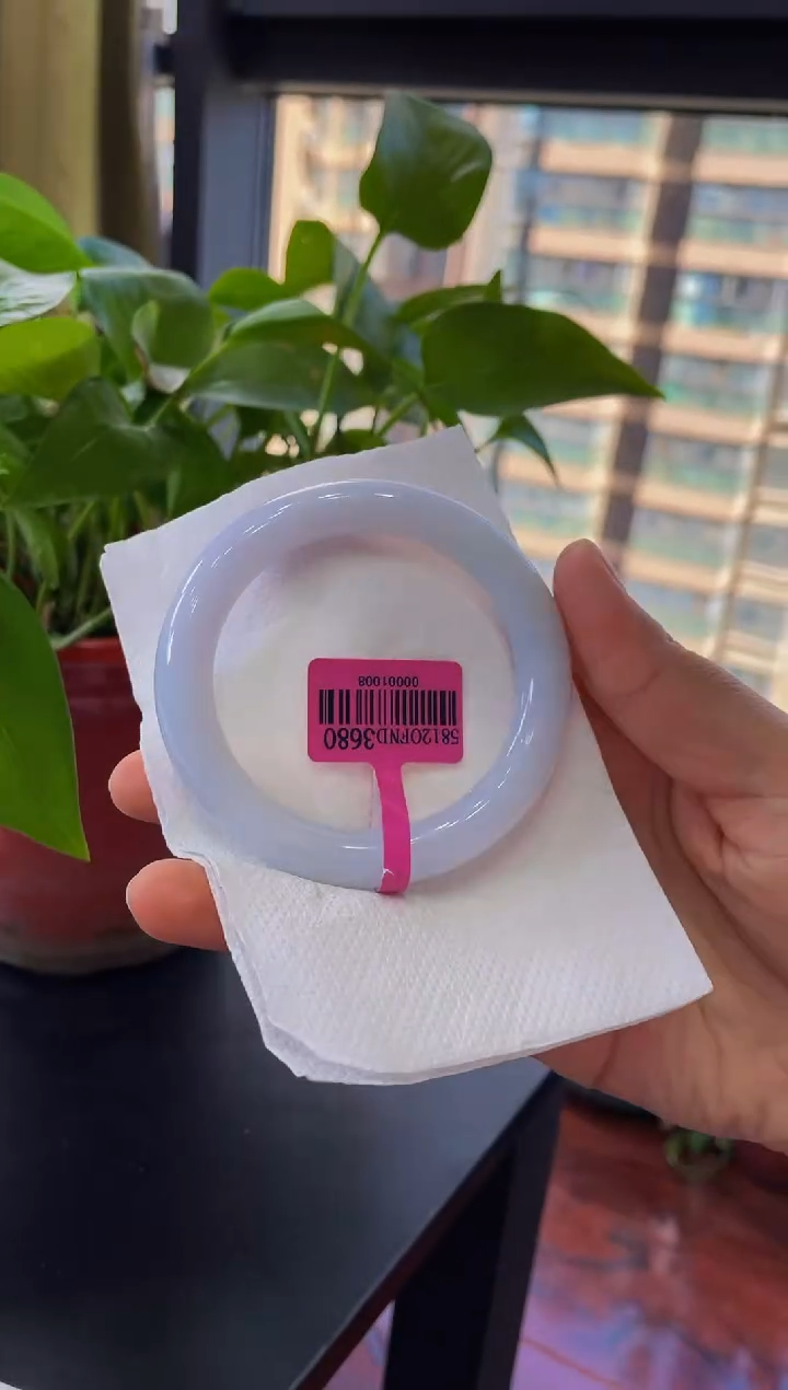 翡翠手镯未镶嵌221手镯57.9