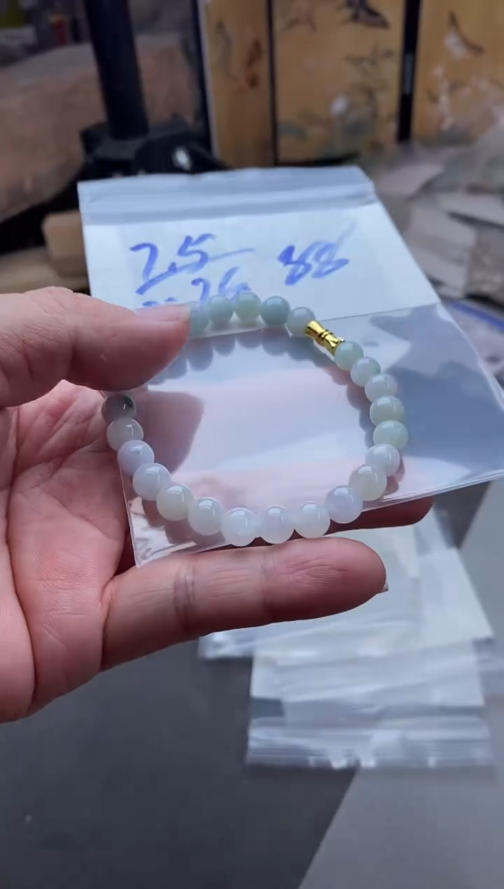翡翠未镶嵌颈饰纯天然缅甸翡翠