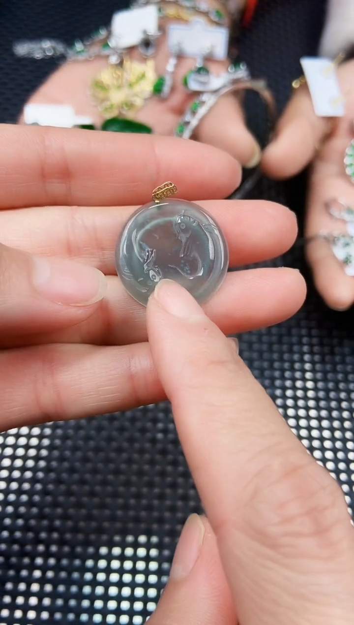 【闪购商品】翡翠吊坠(不含链)未镶嵌111111111