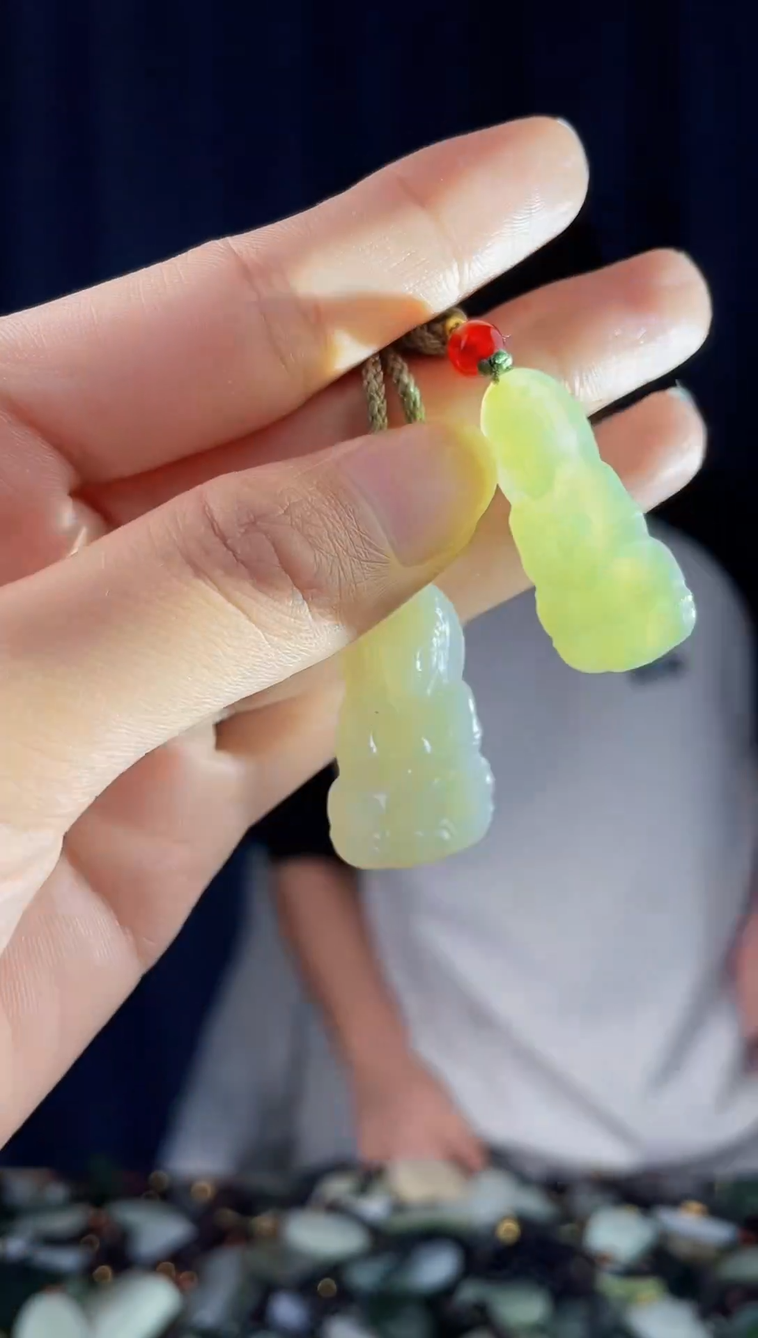 未镶嵌和田玉挂件拍一发一，多样性发货